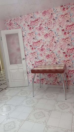 2-к. квартира, 60 м², 2/9 эт.