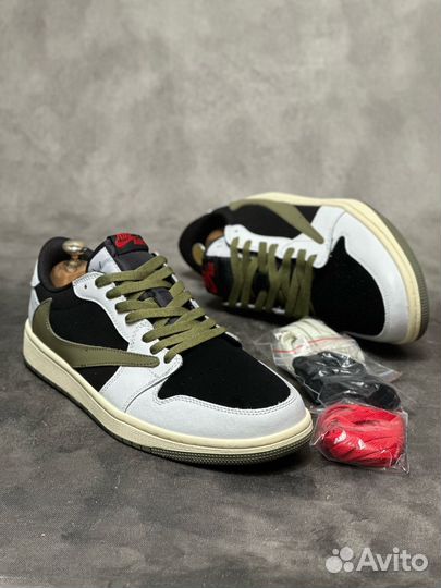 Кроссовки мужские