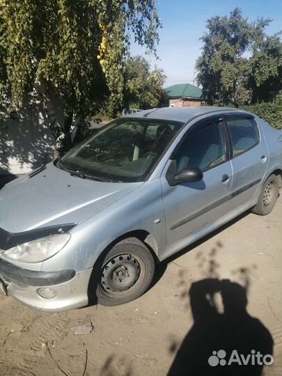 Фара и другое на Peugeot 206 Пежо