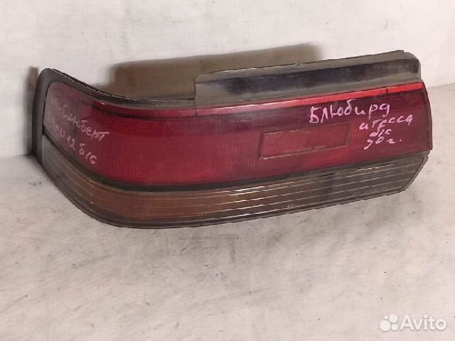 Фонарь (стоп сигнал) задний левый 220-63256 левый
