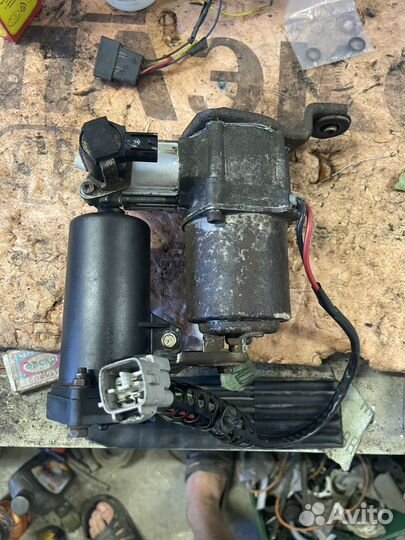 Компрессор пневмоподвески Prado 120 (2002-2009)