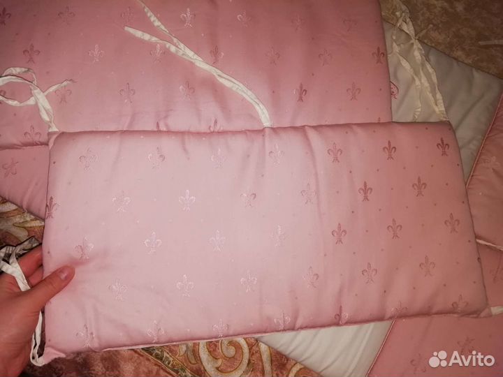 Бортики в кроватку