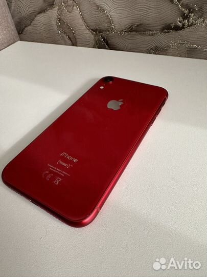 iPhone Xr, 64 ГБ