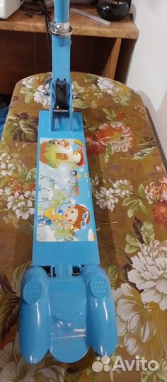 Самокат детский трехколесный новый (метал.)