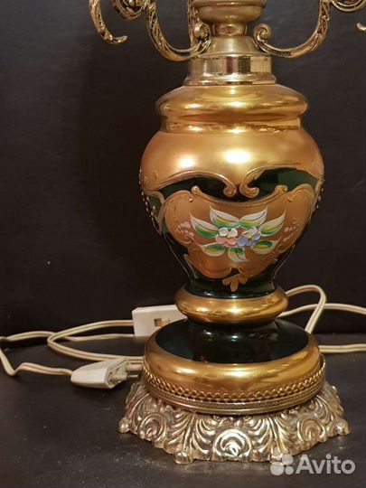 Экслюзивная Настольная Лампа