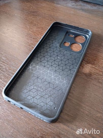 Чехол на Vivo Y35