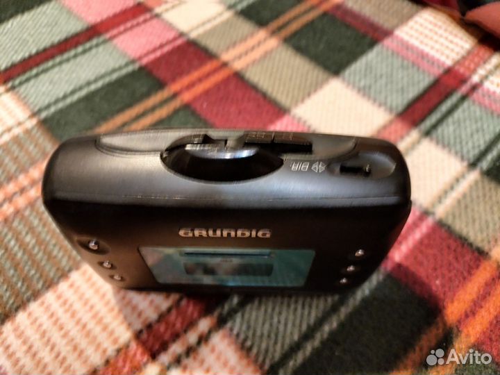 Кассетный плеер grundig