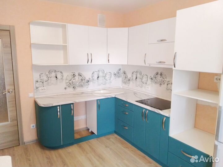 Кухонный гарнитур. Угловая кухня глянец ксп:27302