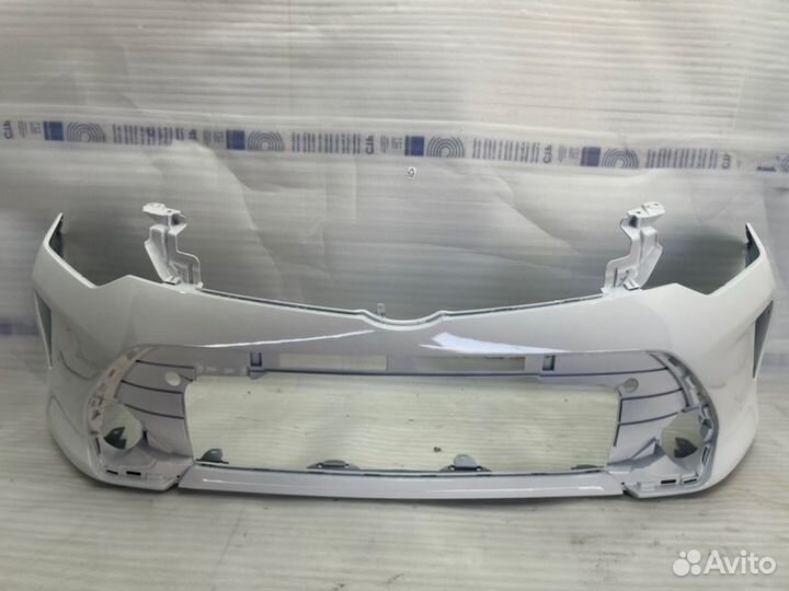 Бампер передний Toyota Camry V55 2014-2018