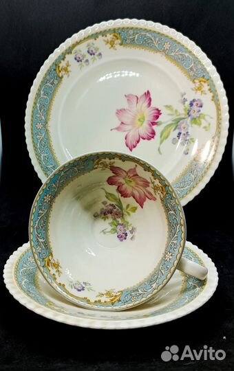 Антикварная чайная тройка. Старая Богемия бронь