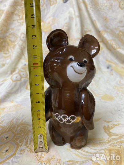 Олимпийский мишка фарфор фарфоровая статуэтка