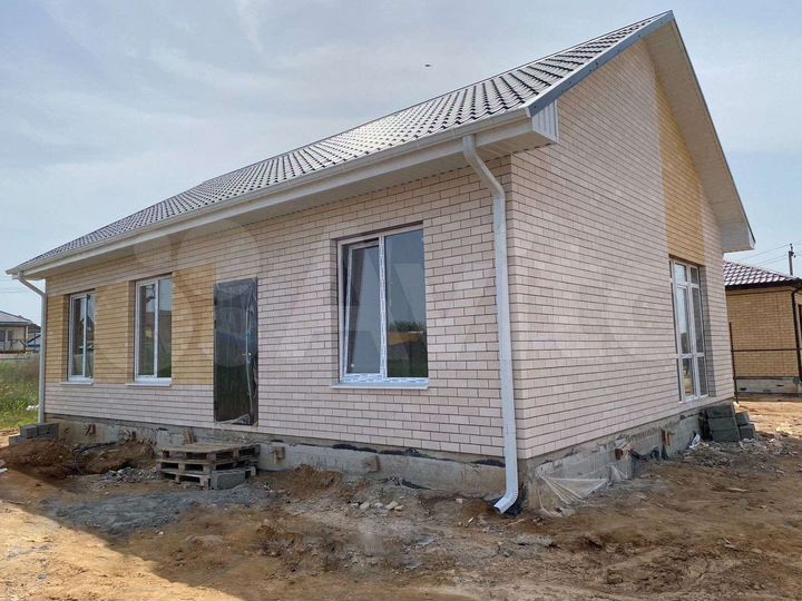 Дом 85 м² на участке 5 сот.