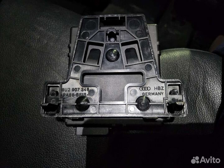 Блок Gateway Audi Q3 8U0907468A