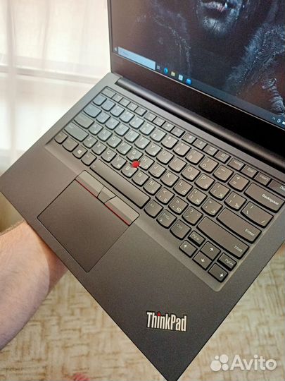 Lenovo ThinkPad IPS/i5 10210u