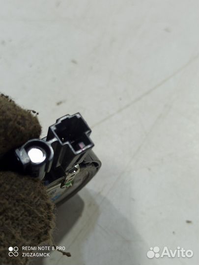 Динамик двери (передний правый) (Audi Q8)