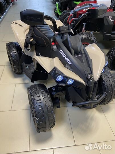 Детский квадроцикл на аккумуляторе