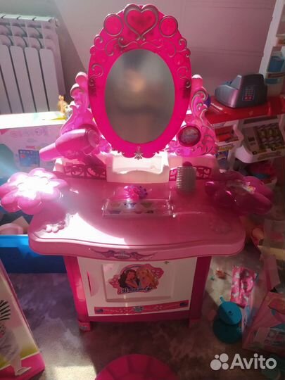 Стол и стул