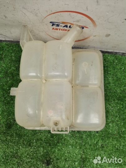 Бачок расширительный Ford Focus 3 хетчбек 1.6 pnda