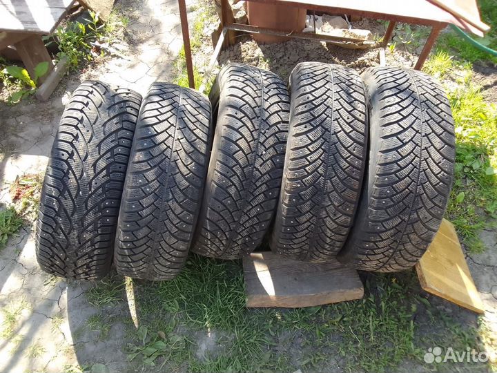 Bfgoodrich G-Force Stud 215/65 R16 G