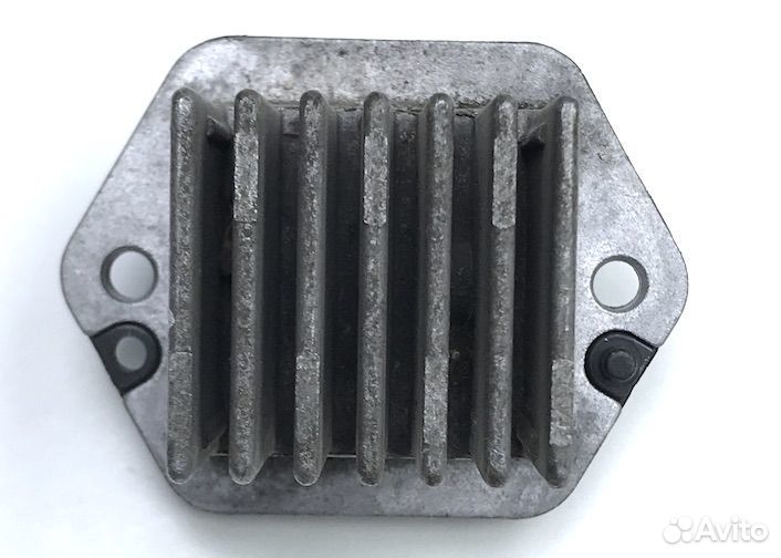 Реостат вентилятора печки Мицубиси Паджеро Спорт