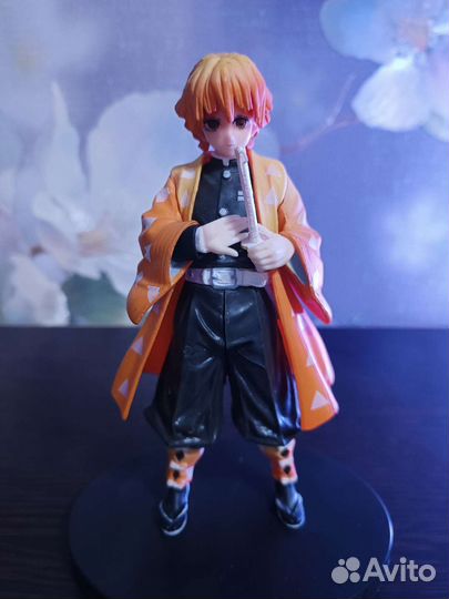 Зеницу Агацума фигурка Клинок рассекающий демонов