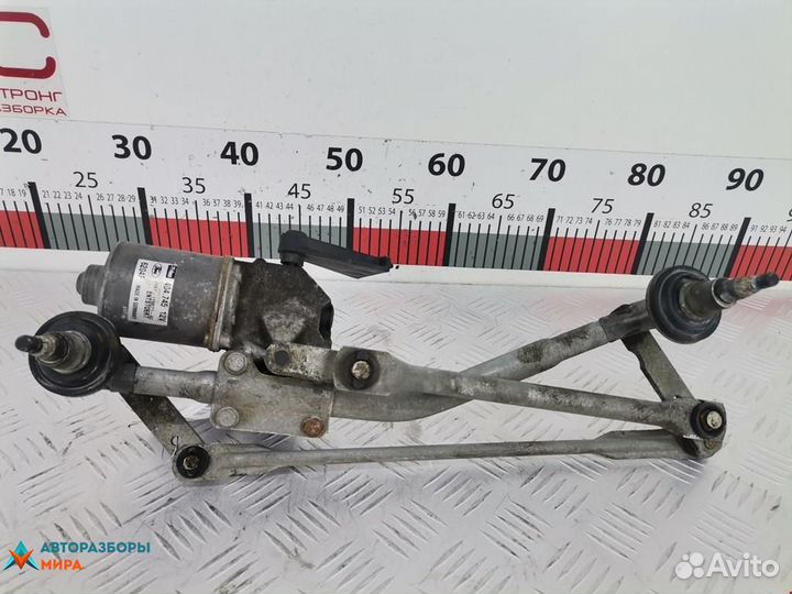 Механизм стеклоочистителя (трапеция дворников)