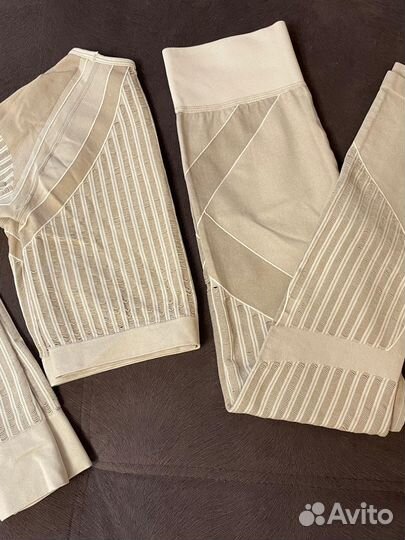 Костюм для фитнеса женский 40-42