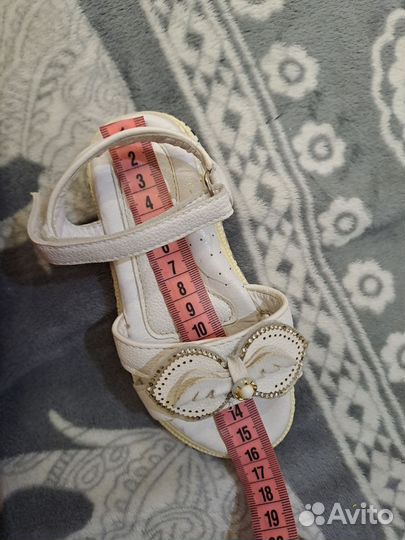 Сандали для девочки