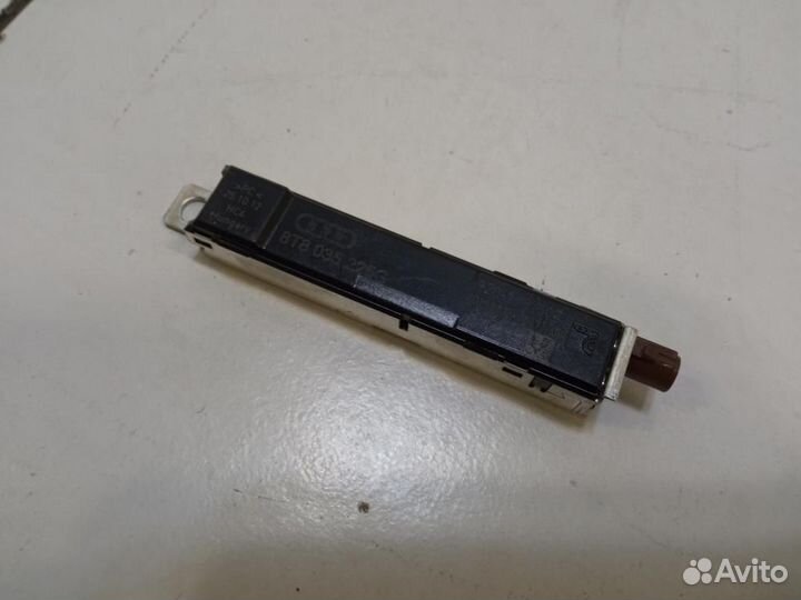 Усилитель антенны Audi A5 8T 8TA