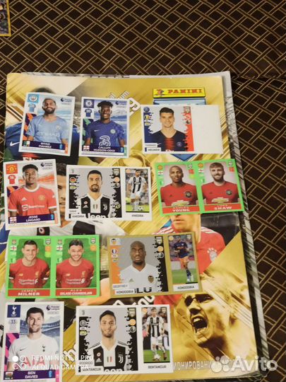 Футбольные наклейки