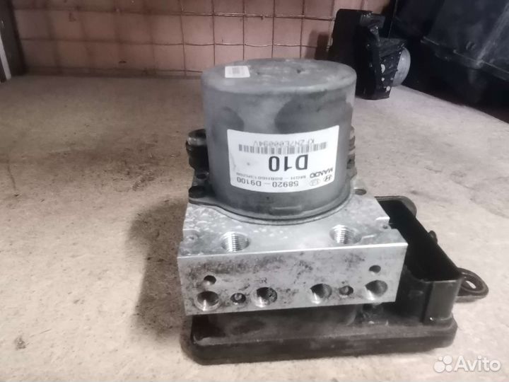 Блок ABS Kia Sportage 4 QL 2.0