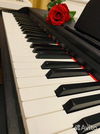 Цифровое Пианино + Банкетка (богатый комплект)