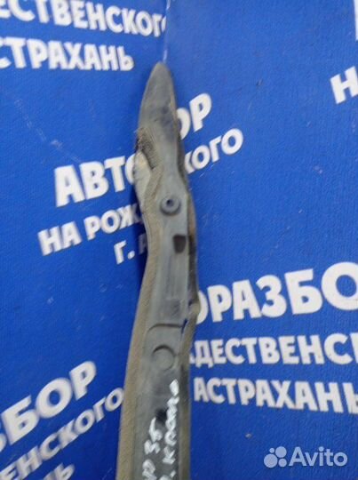 Пыльник крыла Chevrolet Cruze седан F16D3 2011