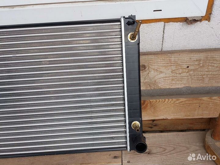 Тойота Рав 4 А30, А40 радиатор охлаждения