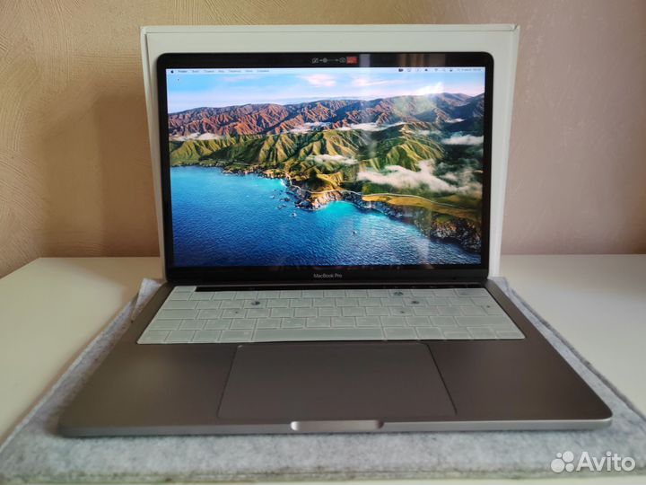 Apple macbook pro 13 2020 m1 16gb 256gb