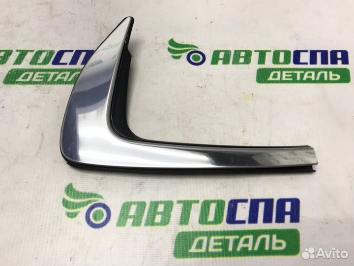 Молдинг двери задний правый Mazda 3 BP PE / P5