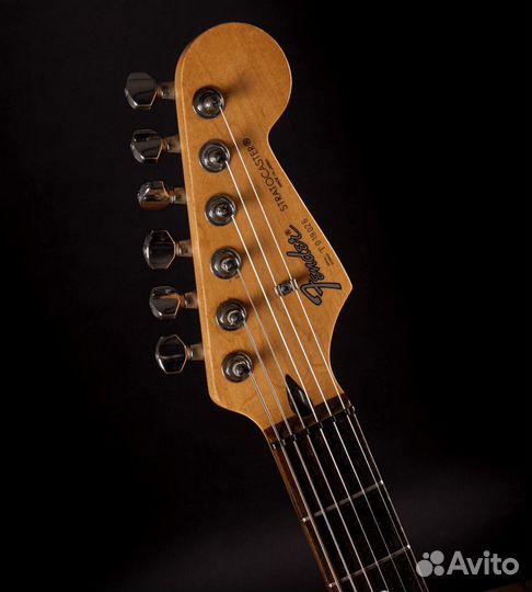 Электрогитара Fender Vintera 60s Stratocaster