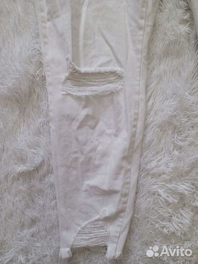 Джинсы женские