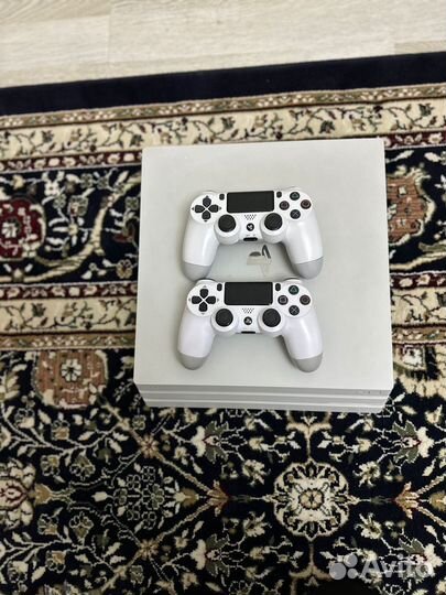 Sony playstation 4 pro 1tb