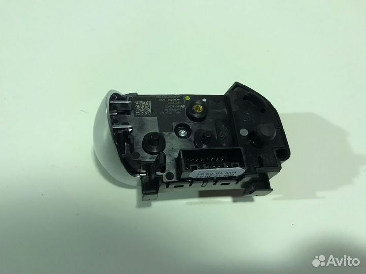 Блок кнопок на руле слева Range Rover