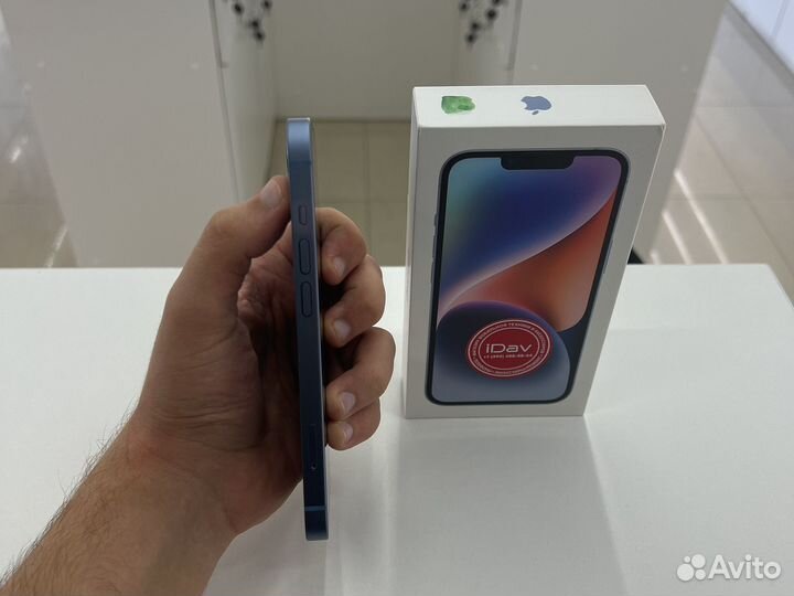 iPhone 14 128gb идеал