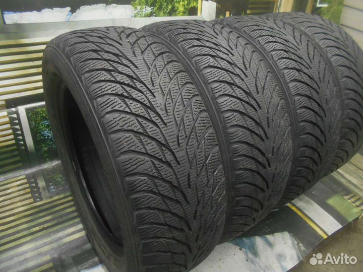 Nokian Tyres Hakkapeliitta R2 205/60 R16