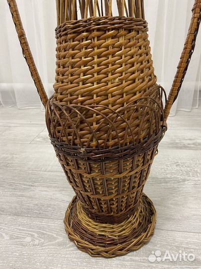 Ваза напольная из натуральной лозы