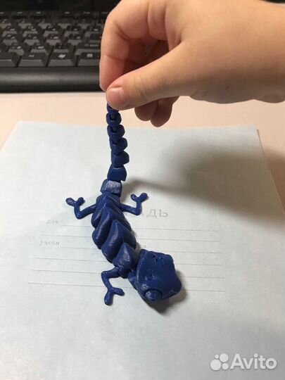 Гибкая 3D игрушка хамелеон