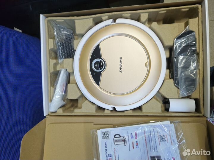 Робот пылесос с влажной уборкой