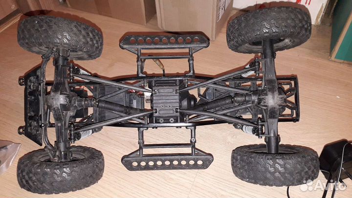 RC модель Axial scx10 шасси аппаратура зу
