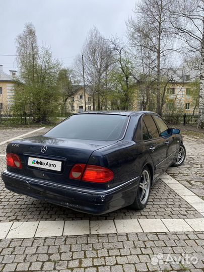 Mercedes-Benz E-класс 2.3 МТ, 1997, 300 000 км