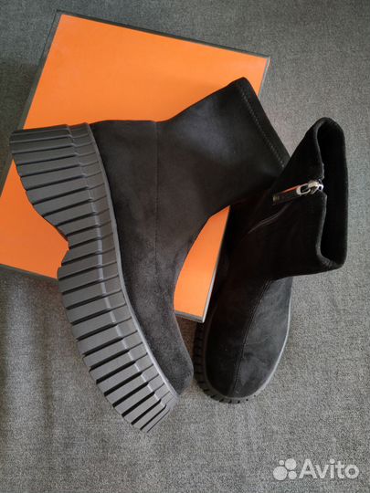 Ботинки женские размер 38