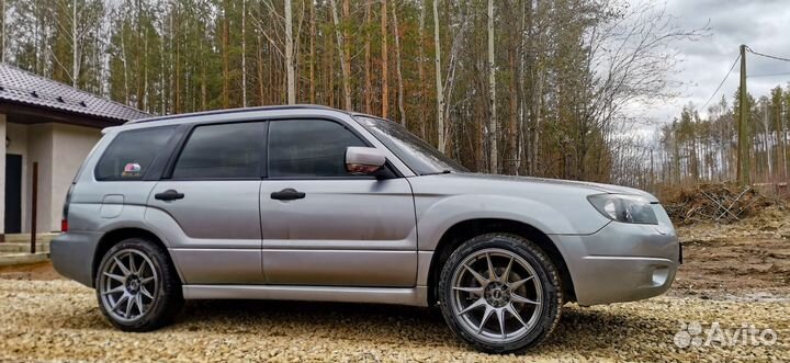 Subaru Forester 2.0 МТ, 2007, 258 558 км