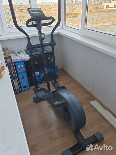 Эллиптический тренажер torneo festa c 310g